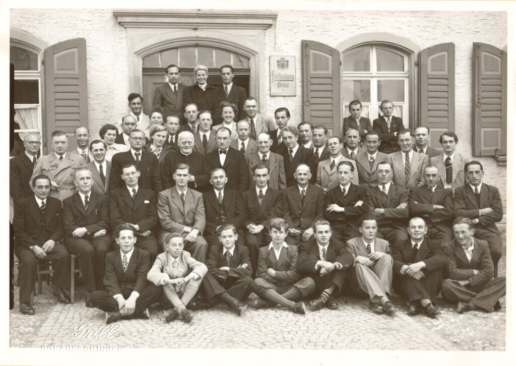 gruppenfoto - Kopie - Kopie